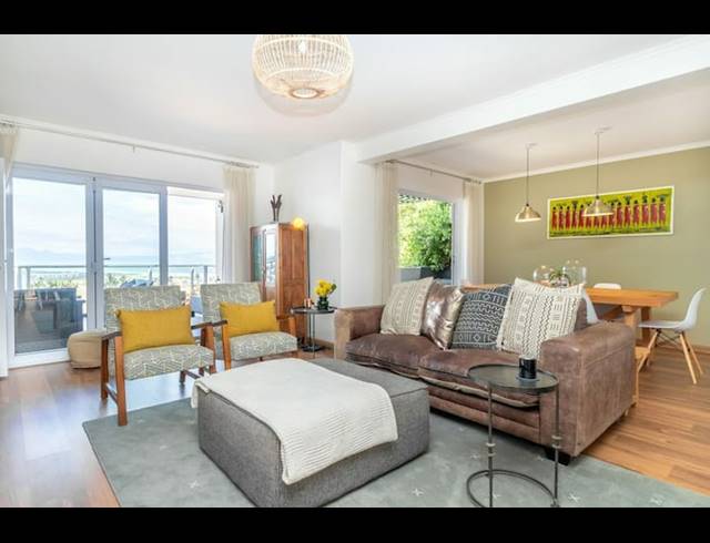 2 BEDROOM TOWNHOUSE RENTED IN MUIZENBERG